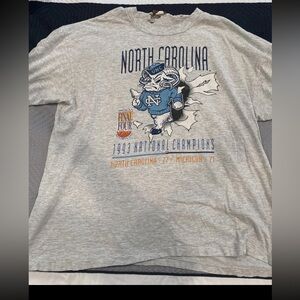 VTG 1993 UNC North Carolina Tar Heels Final Four Champions T-Shirt XL Nutmeg Tag